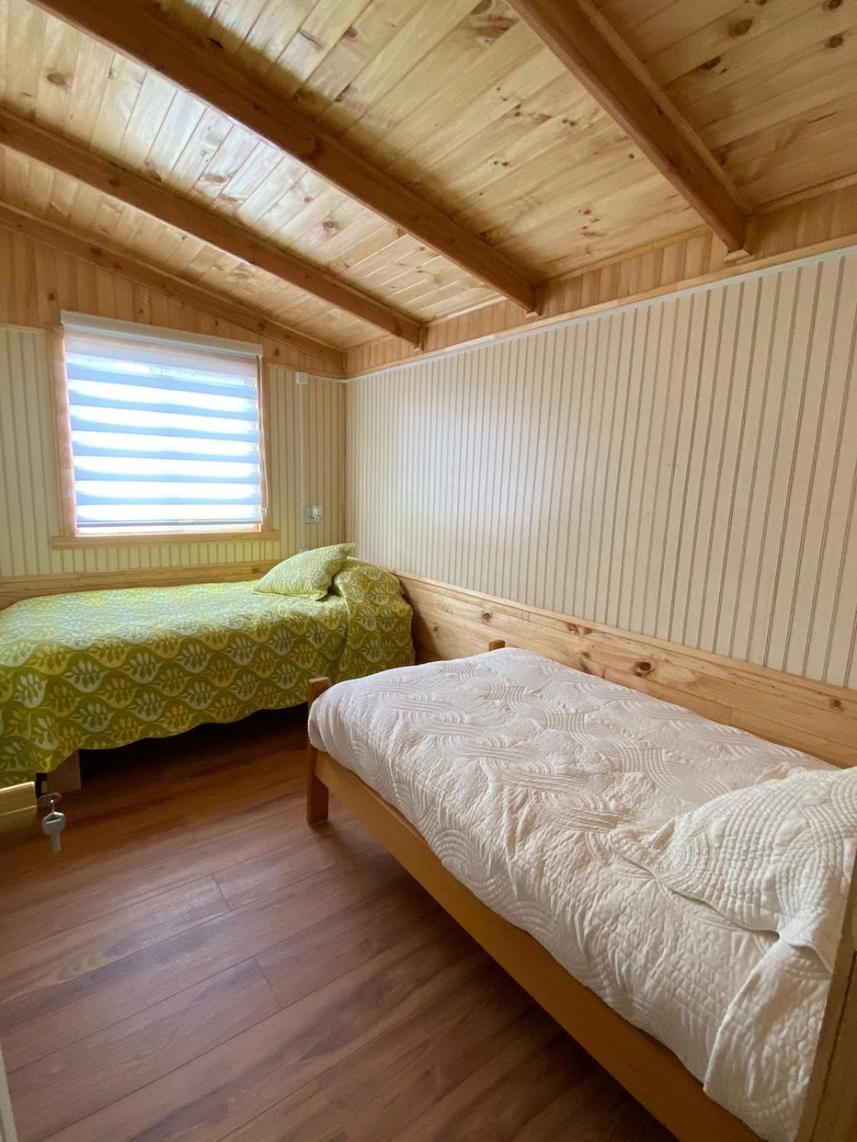 Cabanas Robinson Puerto Puyuguapi Phòng bức ảnh